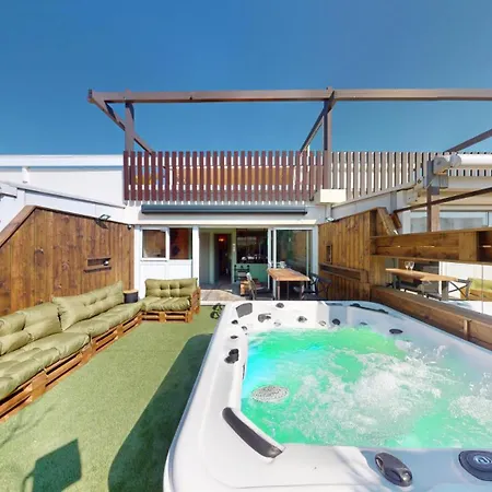 Désir Village Naturiste Jardin Et Jacuzzi Agde