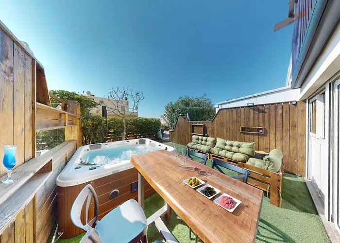 Desir Village Naturiste Jardin Et Jacuzzi Apartment Agde
