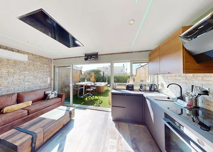 Desir Village Naturiste Jardin Et Jacuzzi Apartment